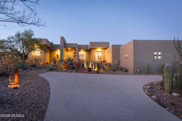 5635 W Setting Sun Place, Tucson, AZ 85743