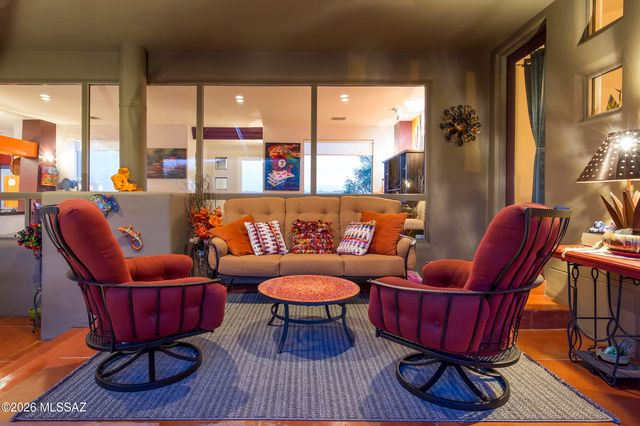 5635 W Setting Sun Place, Tucson, AZ 85743