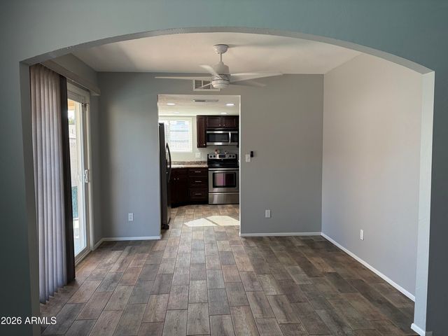 5831 W MURIEL Drive, Glendale, AZ 85308