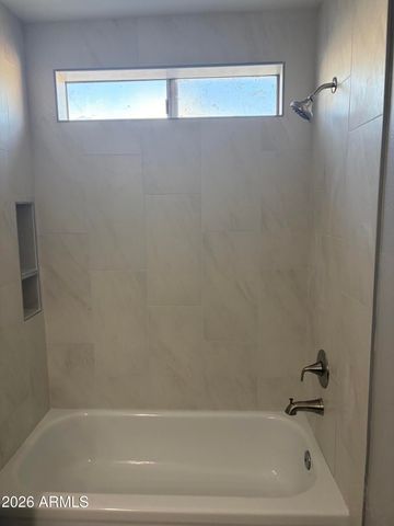 5831 W MURIEL Drive, Glendale, AZ 85308