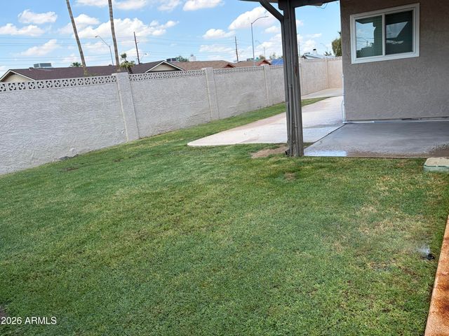 5831 W MURIEL Drive, Glendale, AZ 85308