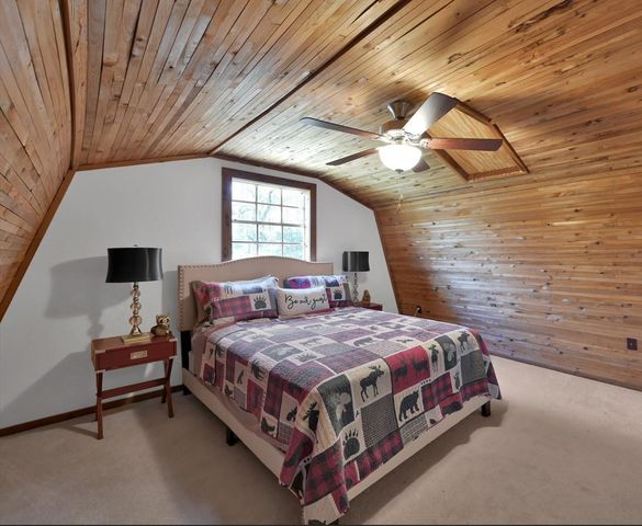 727 Shoreline Drive, Trinity, TX 75862