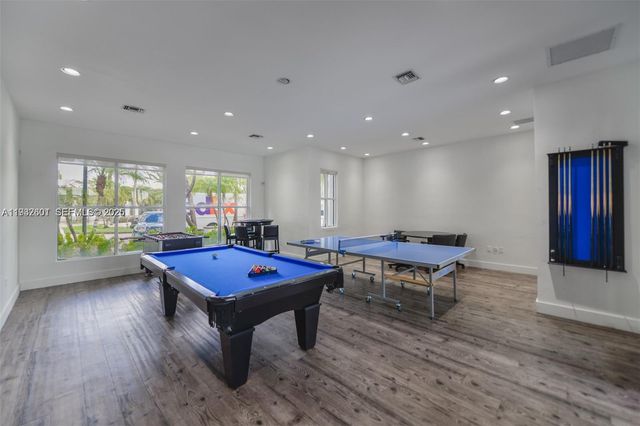 4370 NW 107th Ave 205, Doral, FL 33178