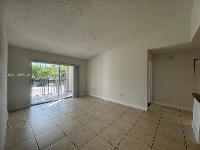 4370 NW 107th Ave 205, Doral, FL 33178