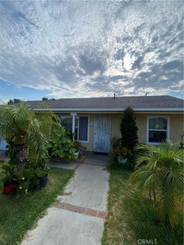 13623 Roseton Avenue, Norwalk, CA 90650