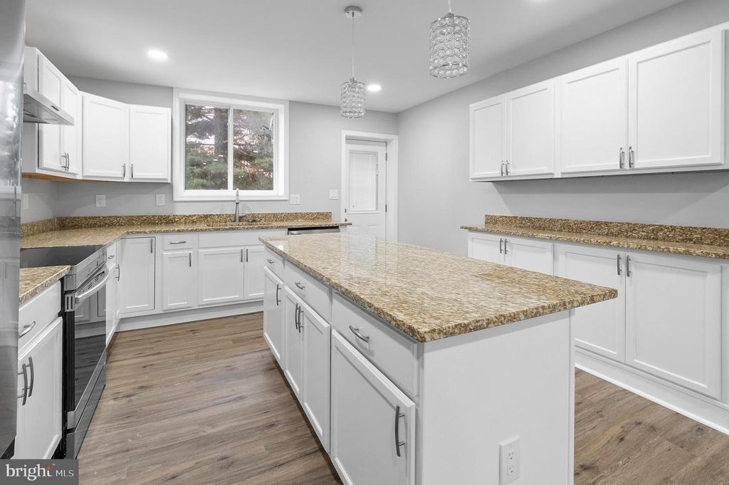 3731 REISTERSTOWN RD, Baltimore, MD 21215