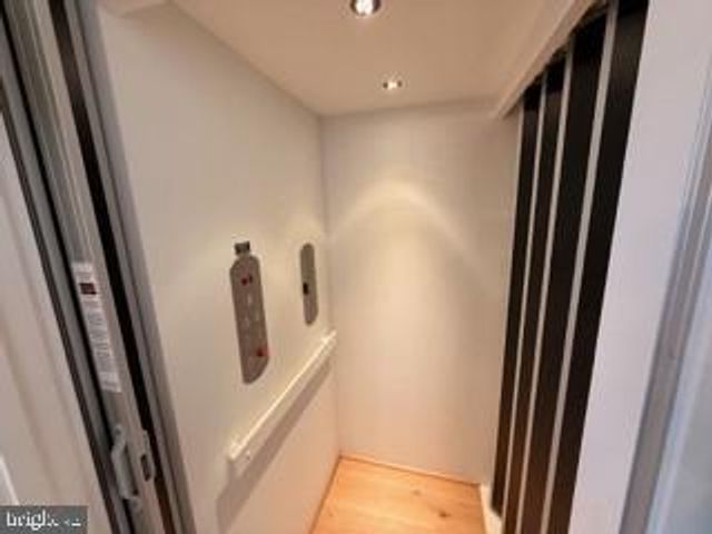 9756 WINDFLOWER WAY, Bethesda, MD 20817