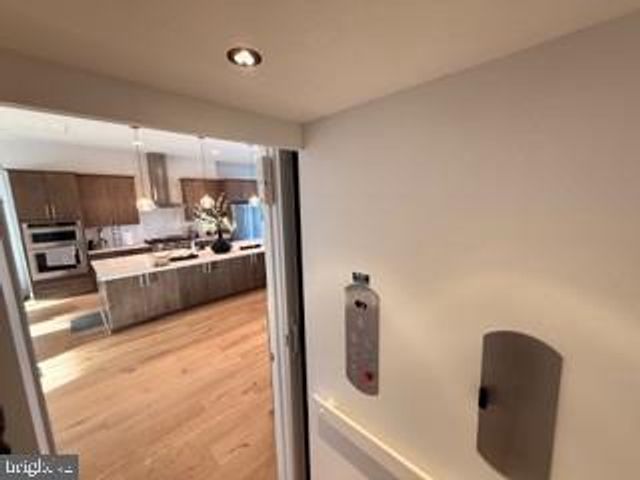 9756 WINDFLOWER WAY, Bethesda, MD 20817