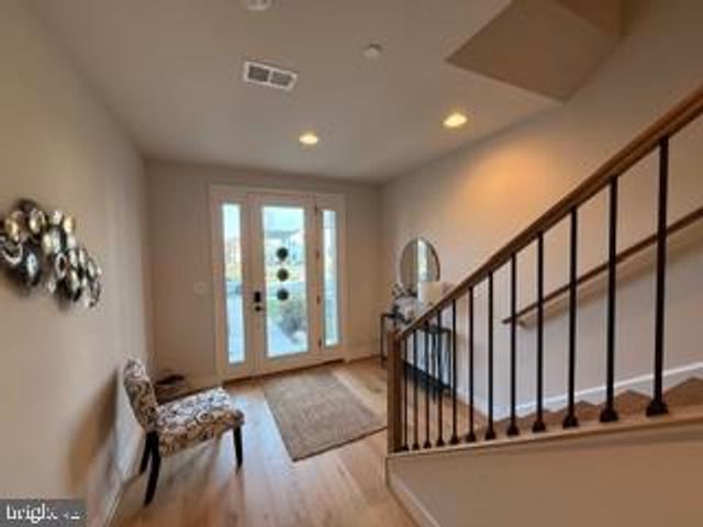 9756 WINDFLOWER WAY, Bethesda, MD 20817