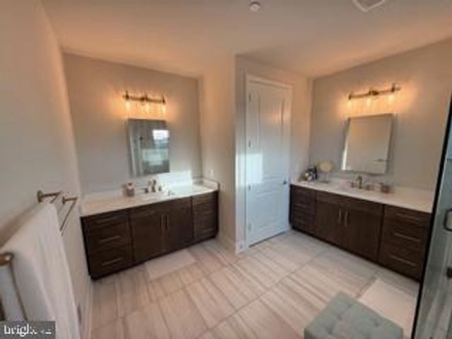 9756 WINDFLOWER WAY, Bethesda, MD 20817