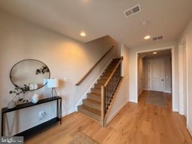 9756 WINDFLOWER WAY, Bethesda, MD 20817