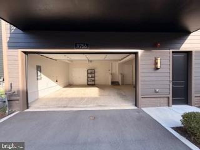 9756 WINDFLOWER WAY, Bethesda, MD 20817