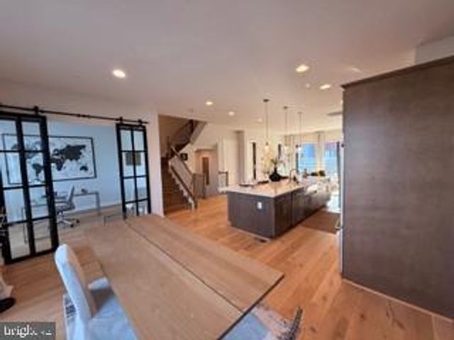 9756 WINDFLOWER WAY, Bethesda, MD 20817