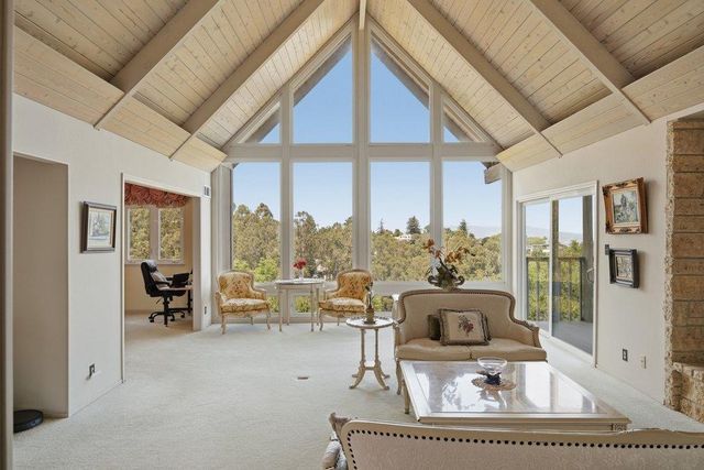 36 Eugenia Way, Hillsborough, CA 94010