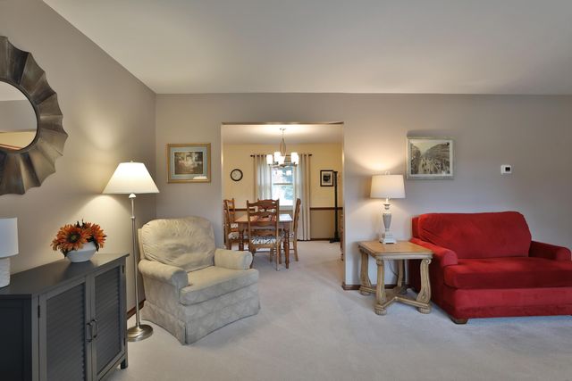 1064 Hillsdale Drive, Columbus, OH 43224