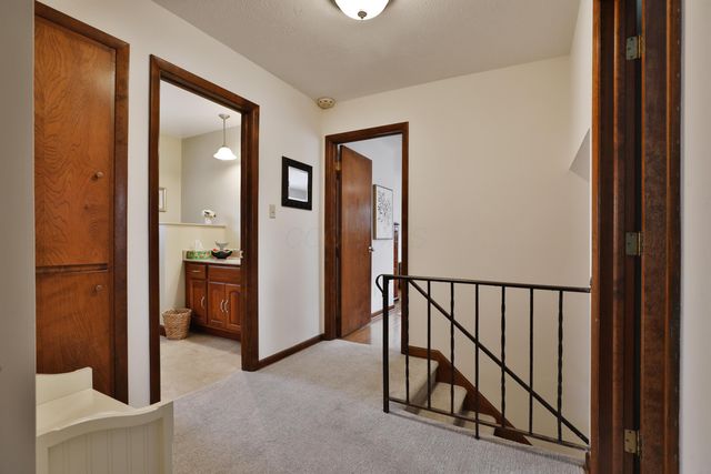 1064 Hillsdale Drive, Columbus, OH 43224