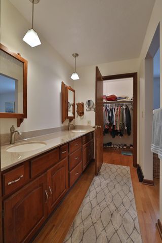 1064 Hillsdale Drive, Columbus, OH 43224