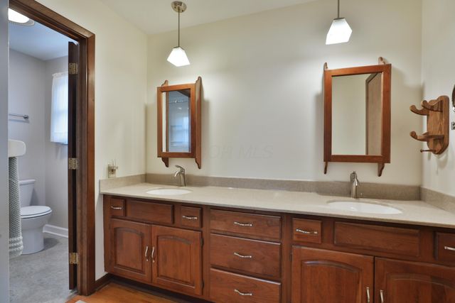 1064 Hillsdale Drive, Columbus, OH 43224