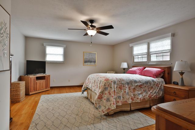 1064 Hillsdale Drive, Columbus, OH 43224