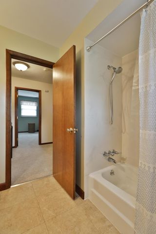 1064 Hillsdale Drive, Columbus, OH 43224