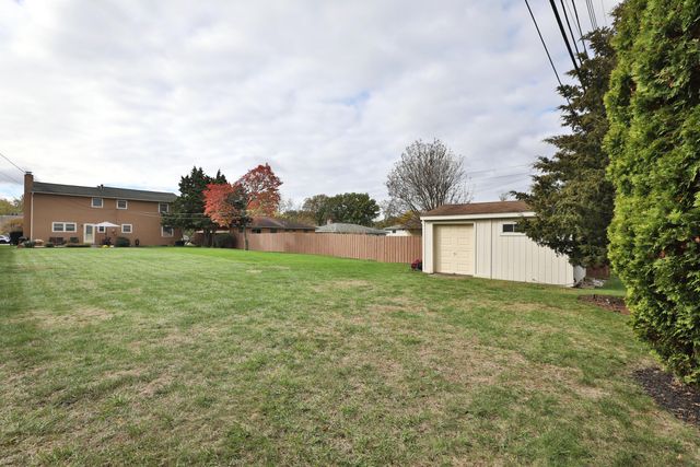 1064 Hillsdale Drive, Columbus, OH 43224