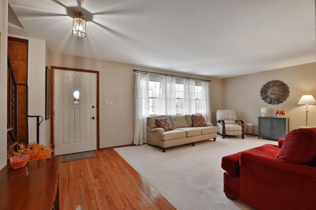 1064 Hillsdale Drive, Columbus, OH 43224