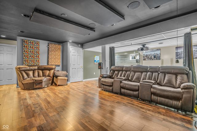 6374 Timberbluff Circle, Avon, IN 46123