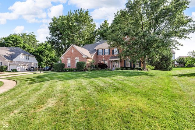 6374 Timberbluff Circle, Avon, IN 46123