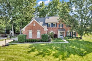 6374 Timberbluff Circle, Avon, IN 46123