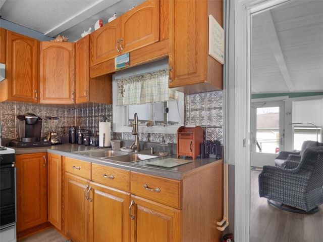 10340 Oregon Avenue, Wolcott, NY 14590