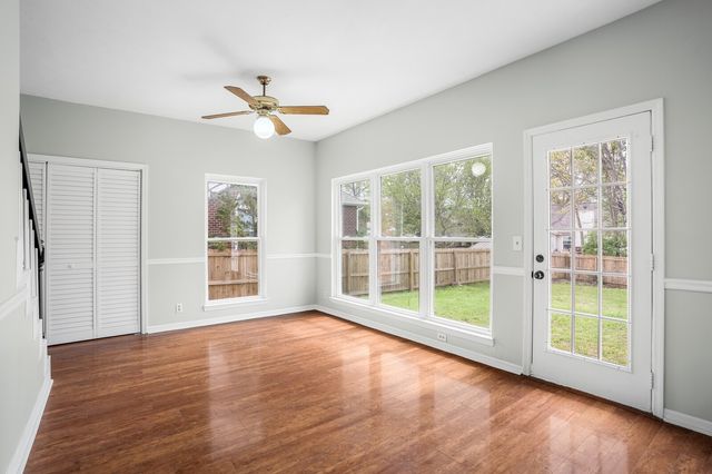 497 Creek Pt, Mount Juliet, TN 37122