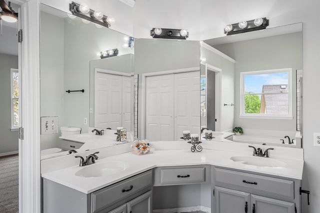 497 Creek Pt, Mount Juliet, TN 37122