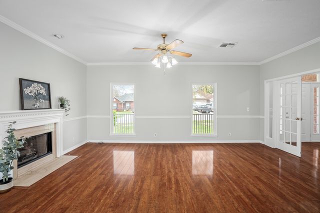 497 Creek Pt, Mount Juliet, TN 37122