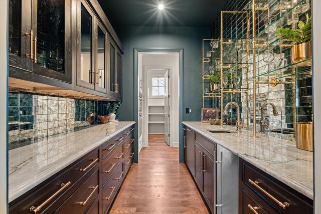 1914 Beechwood Ave, Nashville, TN 37212