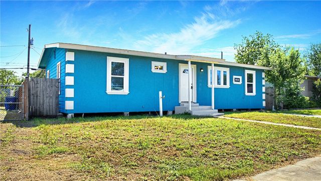 1721 Hickory Pl, Corpus Christi, TX 78416