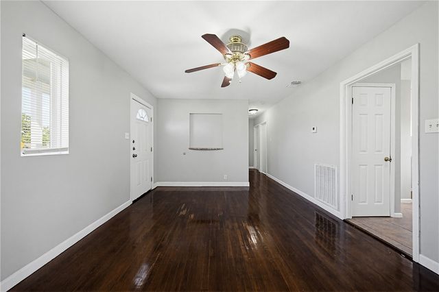 1721 Hickory Pl, Corpus Christi, TX 78416