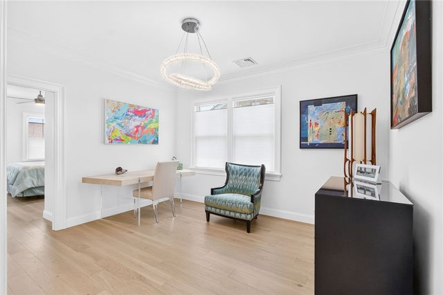 8 Lookout Lane, Portsmouth, RI 02871