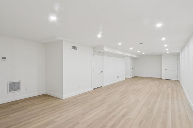 8 Lookout Lane, Portsmouth, RI 02871