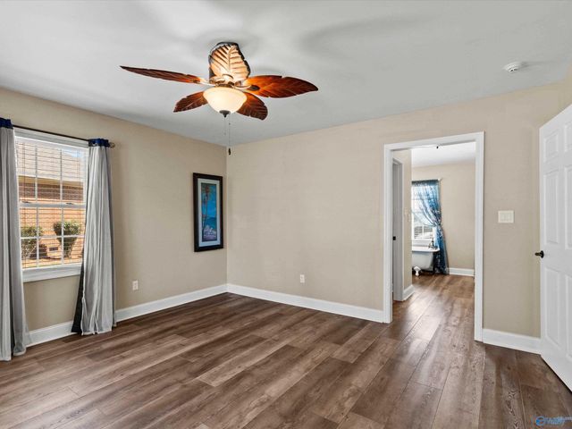 3825 Meadow Wood Circle, Guntersville, AL 35976