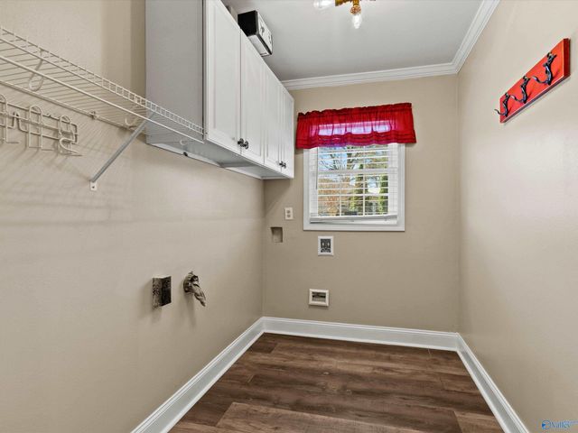 3825 Meadow Wood Circle, Guntersville, AL 35976