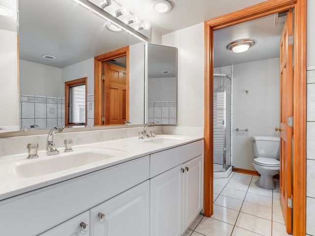 3219 N Richmond Street, Chicago, IL 60618