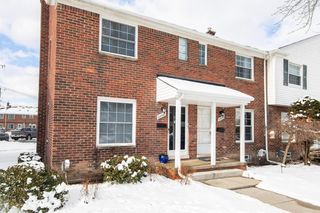 22961 Allen Road, St Clair Shores, MI 48080
