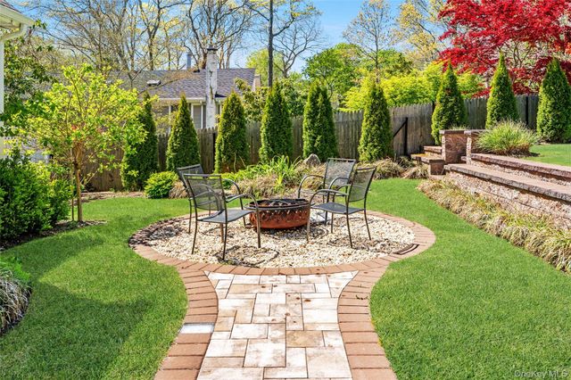 27 Summit Boulevard, Westhampton, NY 11977