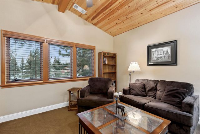 11898 Hope Court, Truckee, CA 96161