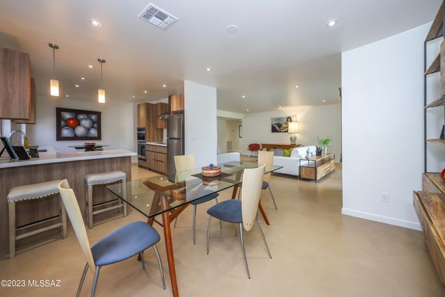 2791 W Casas Circle, Tucson, AZ 85742