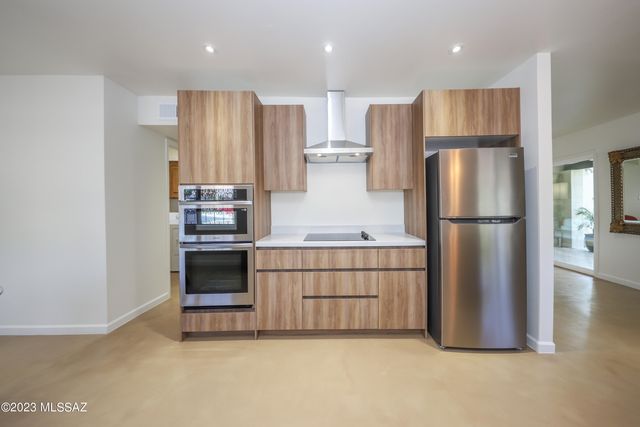 2791 W Casas Circle, Tucson, AZ 85742