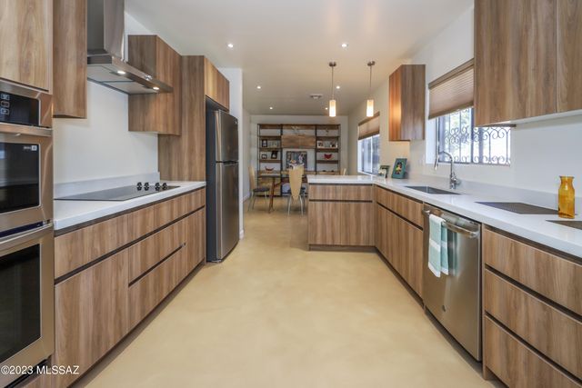 2791 W Casas Circle, Tucson, AZ 85742