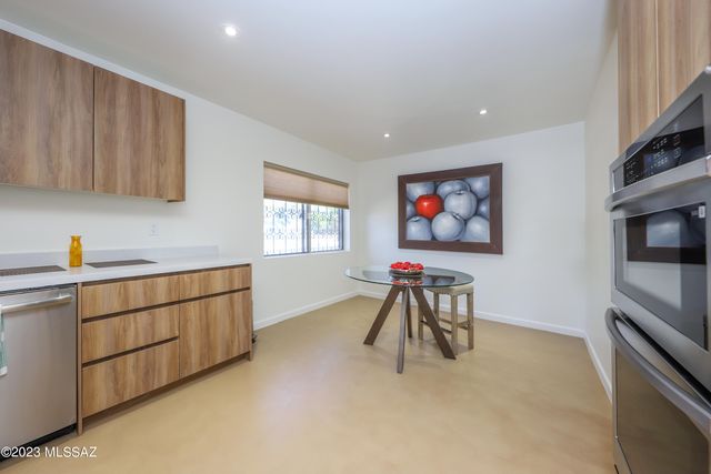 2791 W Casas Circle, Tucson, AZ 85742