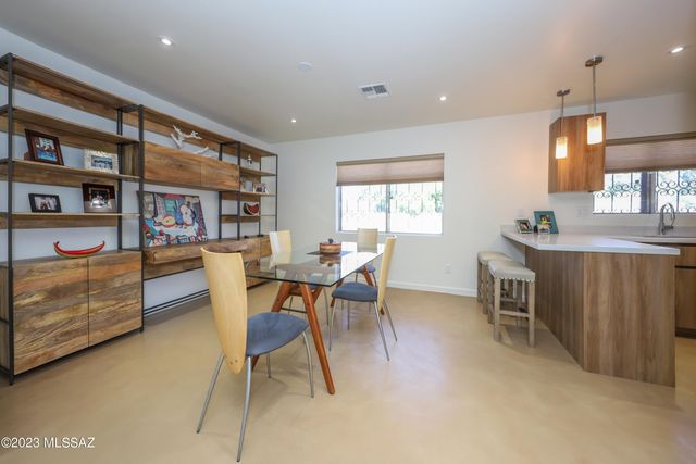 2791 W Casas Circle, Tucson, AZ 85742