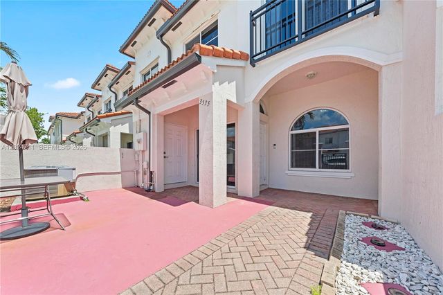 3535 NW 29th Court, Lauderdale Lakes, FL 33311